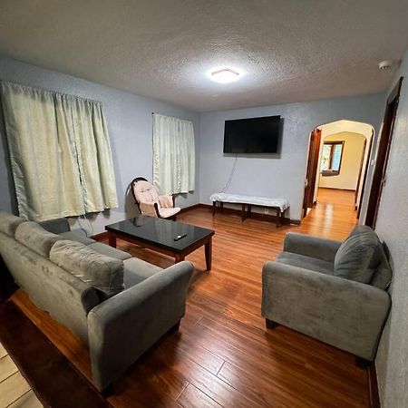 Comfy Getaway At Falls! Apartment Ниагарски водопад Екстериор снимка