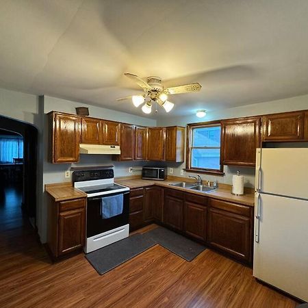 Comfy Getaway At Falls! Apartment Ниагарски водопад Екстериор снимка