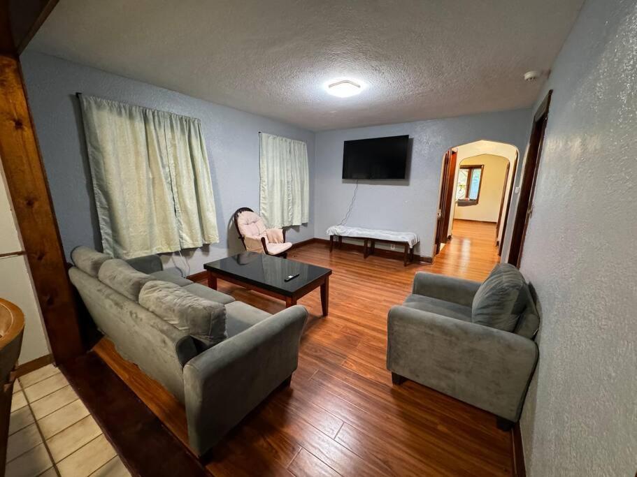 Comfy Getaway At Falls! Apartment Ниагарски водопад Екстериор снимка